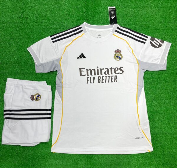 Real Madrid 2025/26 Home Fan Version