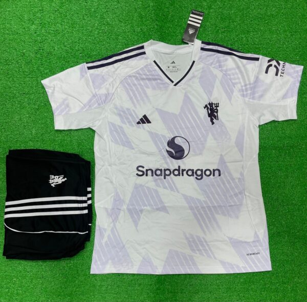 Manchester United 25/26 Away fan version