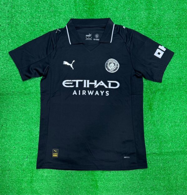 Manchester city away master version