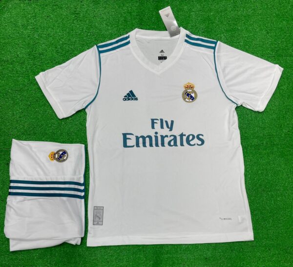 Real Madrid 2017/18 Home Fan Version Set