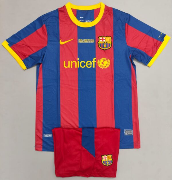 FC Barcelona 2010/11 Home